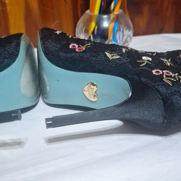 Besty Johnson Ankle Boots - Picture 10 of 15